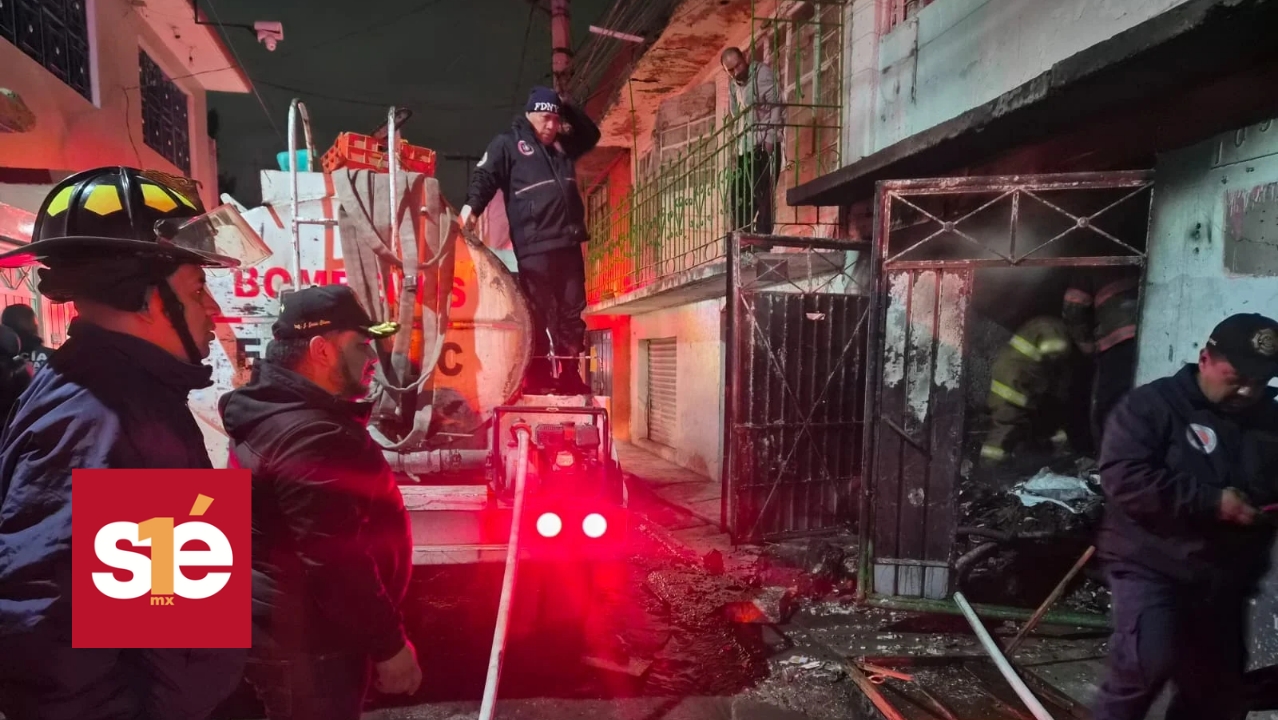 Bomberos de Ecatepec sofocan incendio en vivienda habitada por personas ...